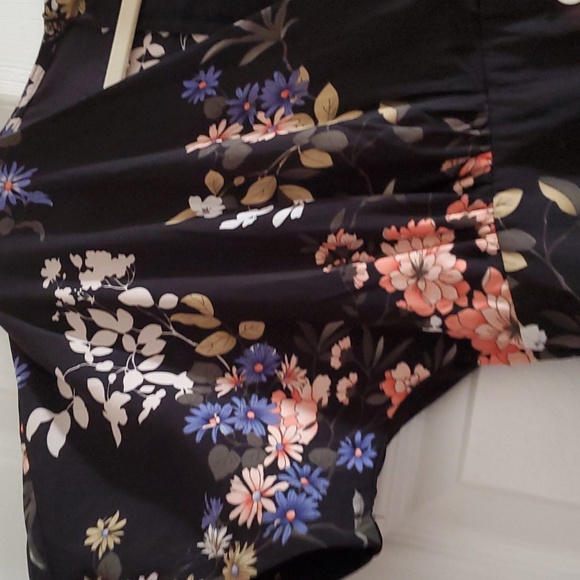 Dex Floral Print Midi Dress size M - Picture 5 of 7